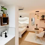 Appartement L'intimiste - Cocon A Deux - Sauna, Balneo & Cine Grenoble