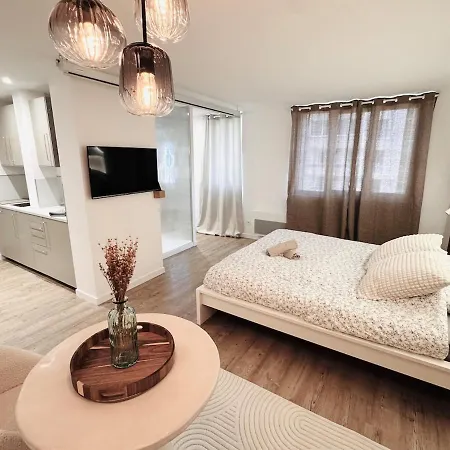 L'intimiste - Cocon A Deux - Sauna, Balneo & Cine Appartement
